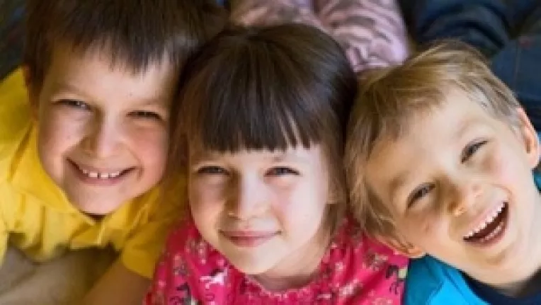 Atelier de scriere creativa si teatru pentru copiii de 8-12 ani   