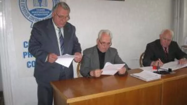 Auditul, vaca de muls pentru multe caste