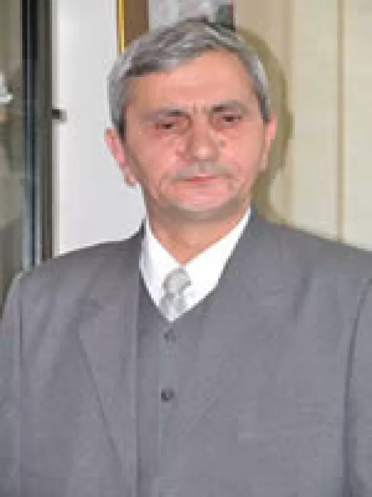 Dima Zainea, un profesor fara performante, ajuns inspector