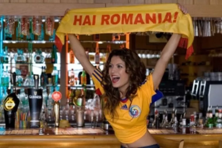 Motiune de cenzura cu titlu inspirat din fotbal: "11 impotriva Romaniei"