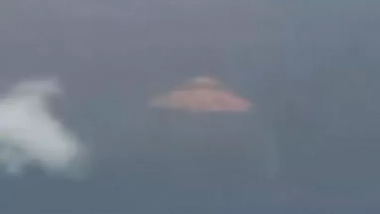 Publika.md: Google a descoperit doua OZN-uri identice, separate de 1.000 km